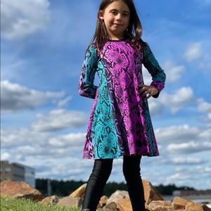 Size 8 girls snake print  dress